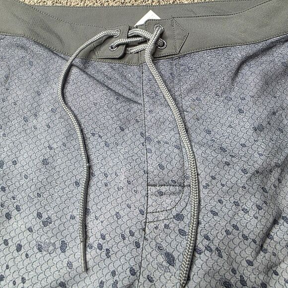 Vineyard Vines Board Shorts Size 32 Drawstring Blue *flaw* Beach Travel - Picture 3 of 9